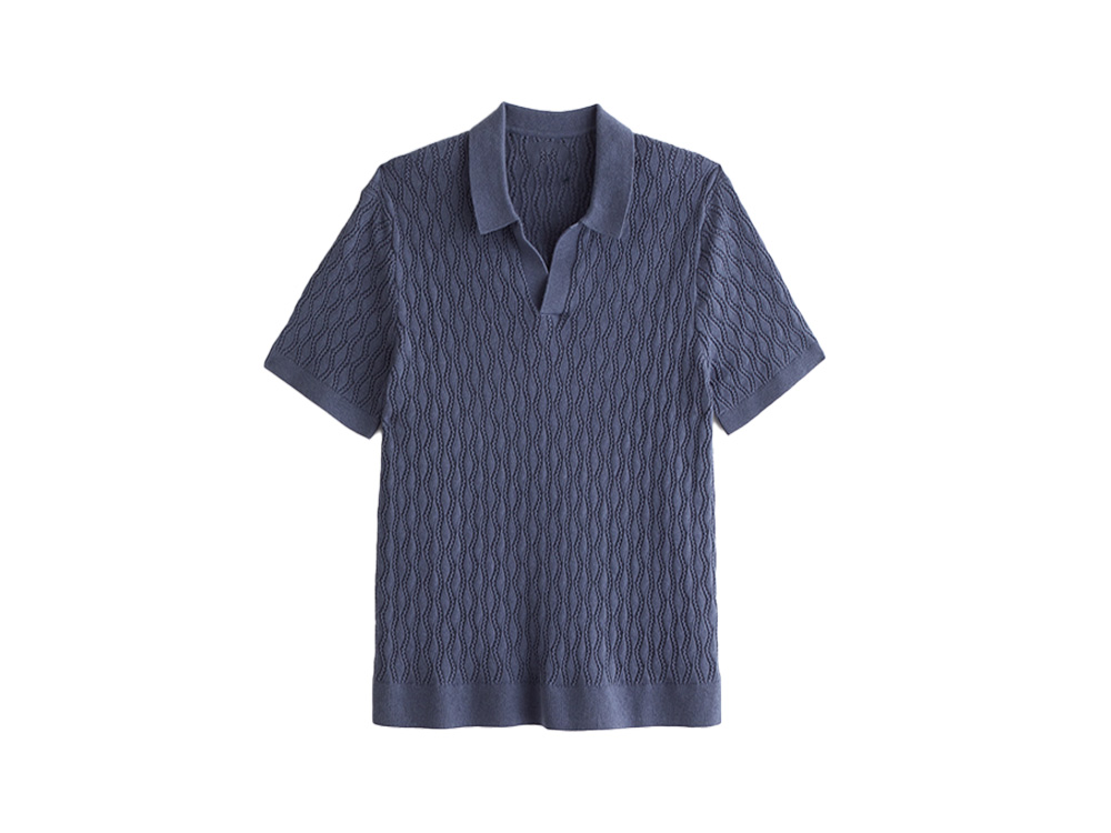 Custom knitted polo sweater with collar